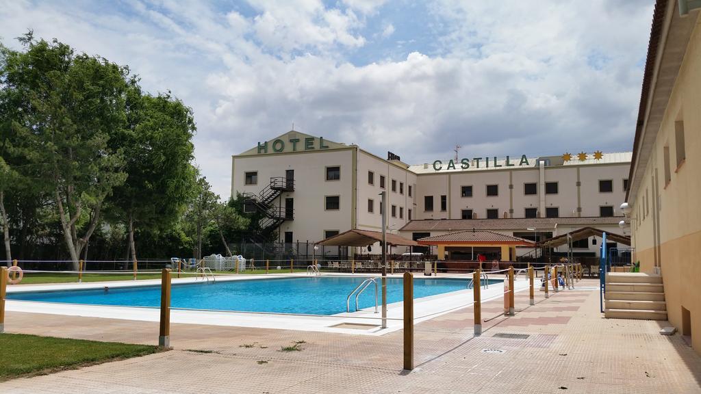 Hospedium Hotel Castilla Torrijos Luaran gambar